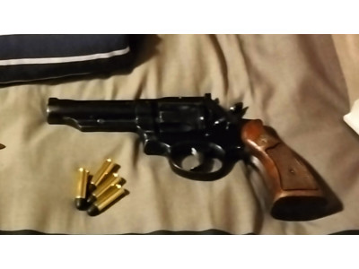 Revolver llama 38 SP