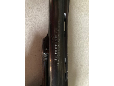 Revolver llama cal 22 magnum de doble efecto