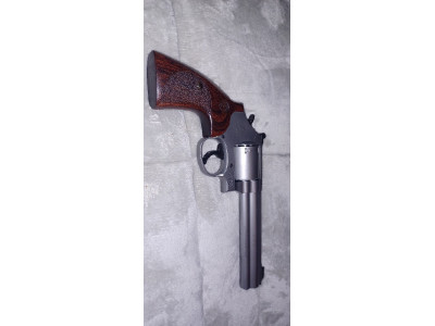 Revolver smith & wesson 686 cal 357/38