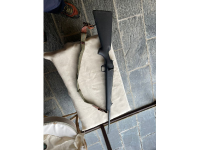 Rible Blaser Modelo R93, Calibre 270 Win sintético.