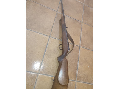 Rifle 22 Magnum cerrojo