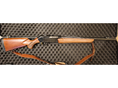Rifle Browning semiautomático 7mm Winchester Short Magnum