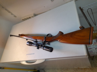 RIFLE CERROJO  CZ BRNO M98