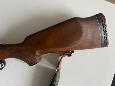 Rifle cerrojo Zastava calibre 375 H&H Magnum