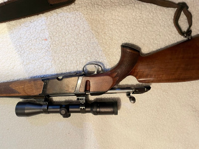 Rifle con visor equipo completo