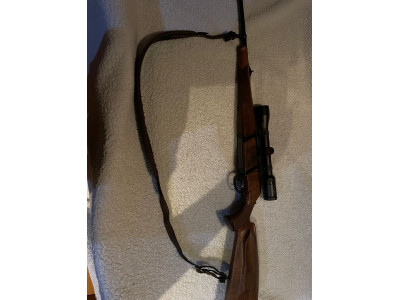 Rifle con visor equipo completo