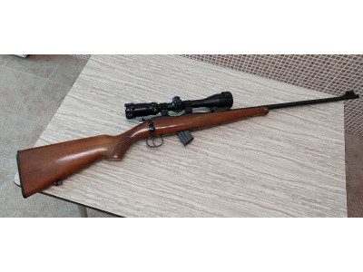 Rifle de cerrojo calibre 22lr