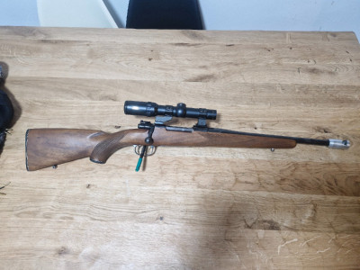 Rifle de cerrojo kett