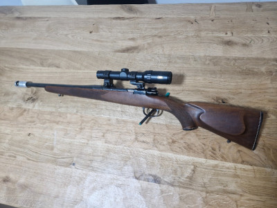 Rifle de cerrojo kett