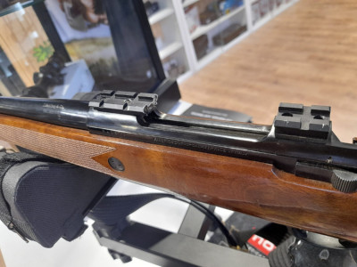 Rifle de cerrojo Sabatti.