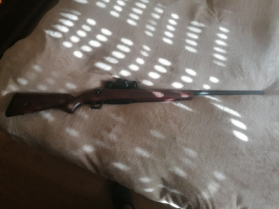 Rifle de cerrojo winchester