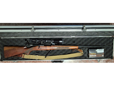 Rifle de cerrojo Winchester 70 Cal. 300 Win Mag