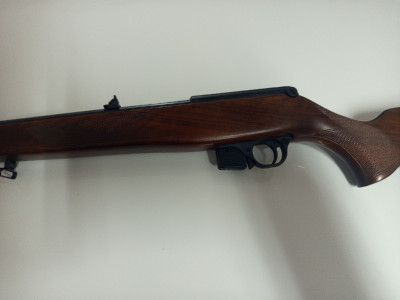 Rifle del  22_ CZ 511 Breno