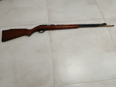 Rifle del 22 LR SEMIAUTOMÁTICO
