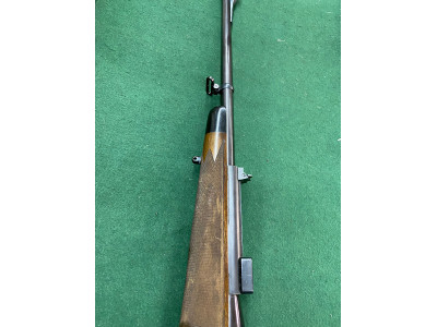 Rifle Mauser prácticamente nuevo