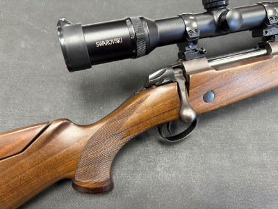 Rifle Sako 85 con visor Swarovski