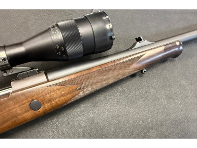 Rifle SAKO 85 con visor