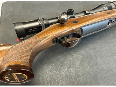 Rifle SAKO 85 con visor
