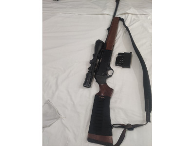 Rifle semiautomático