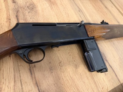 Rifle Semiautomático Browning 270wm
