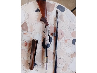 Se vende Browning maxus