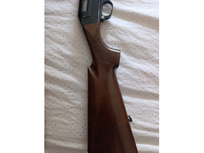 Se vende escopeta Benelli 121