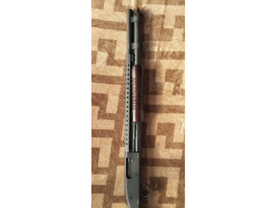 Se vende escopeta de corredera Mossberg 590 cal.12