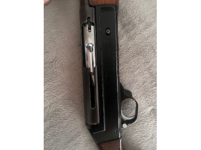 Semiautomática Benelli 121 sl