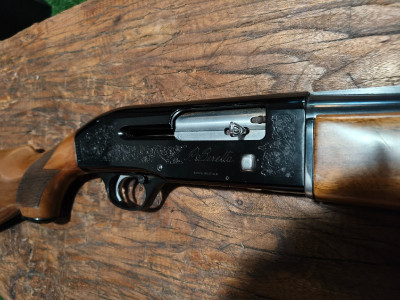 Semiautomática Beretta A-301