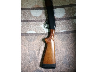 Semiautomática stoeger cal 20