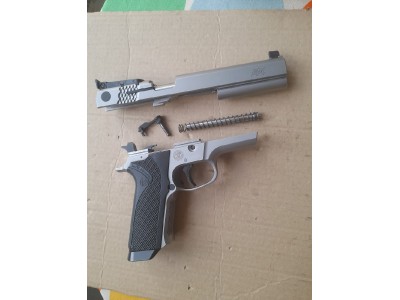 Smith & Wesson 5906 PPC 5 pulgadas.