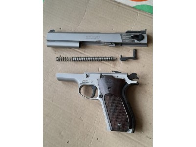 Smith & Wesson 952-2 Stainless cañón de 6 pulgadas