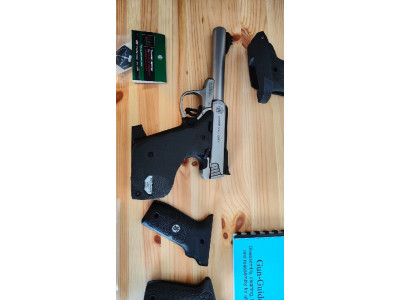 Smith & Wesson Victory 22