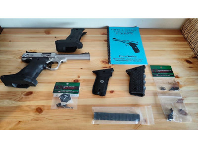 Smith & Wesson Victory 22