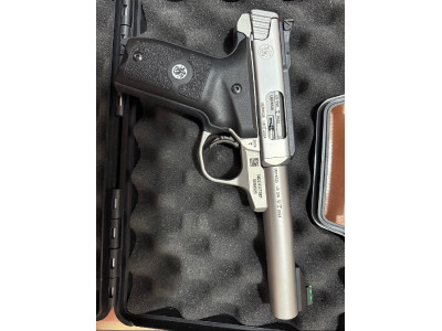 Smith & Wesson Victory 22LR