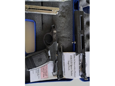 Smith &Wesson mod.A1 cal.22lr