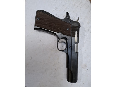 Star B Cal 9x19 Muy buen estado