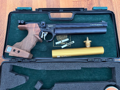 STEYR LP 50 HP NEGRA