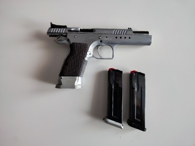 Tanfoglio custom limited 9mm