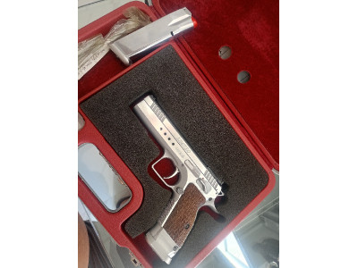 Tanfoglio Limited Custom Cañón Bull Barrel