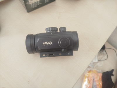 Vendo punto rojo marca delta