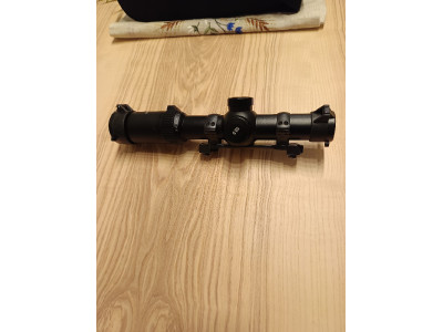 VISOR 1-8X24 IR para batidas y monterias