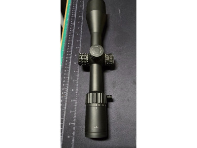 Visor Element Nexus 5-20x 50 FFP MRAD APR-2D