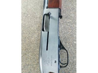 Winchester semi automático