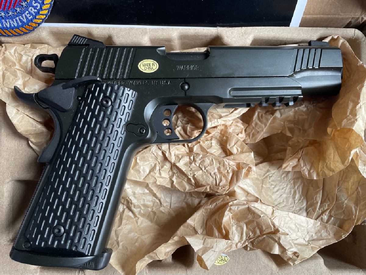 1911 Colt  Kimber  Warrior