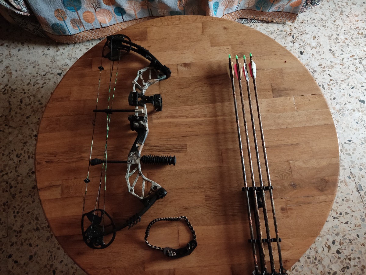 Arco de Poleas de Caza 15-70 lb