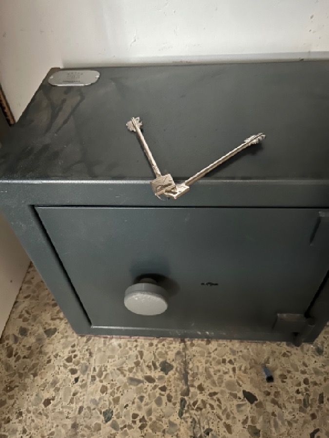 Armero 2 armas cortas grado 3