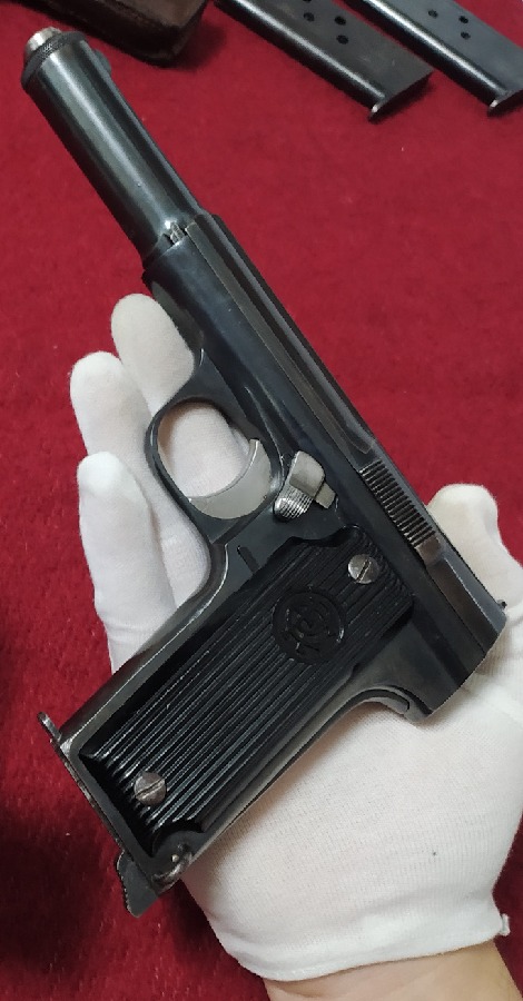 Astra 400 República Española