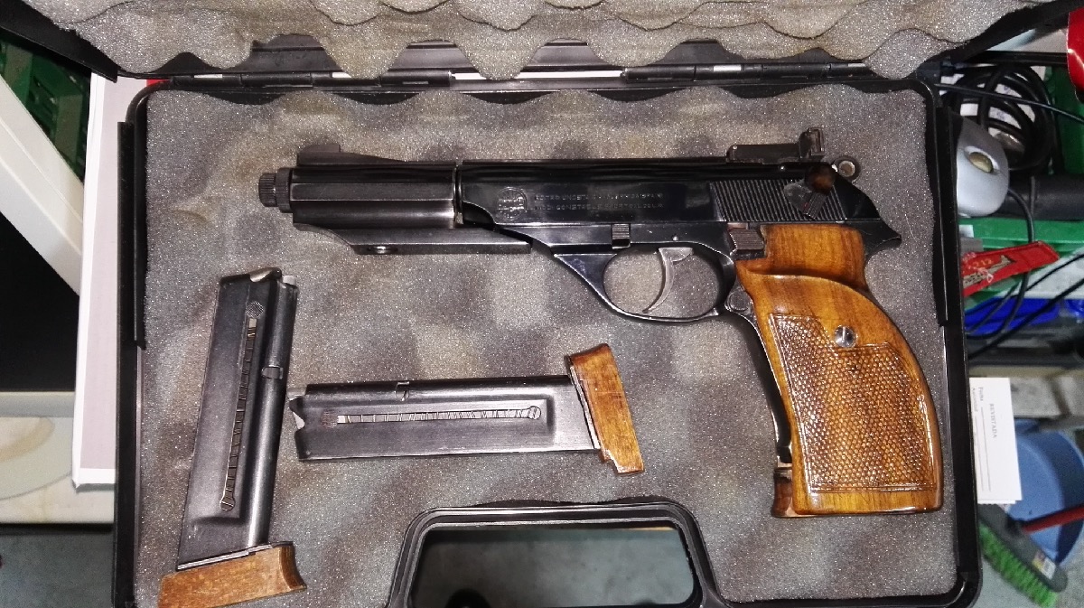 ASTRA UNCETA MOD. CONSTABLE SPORT