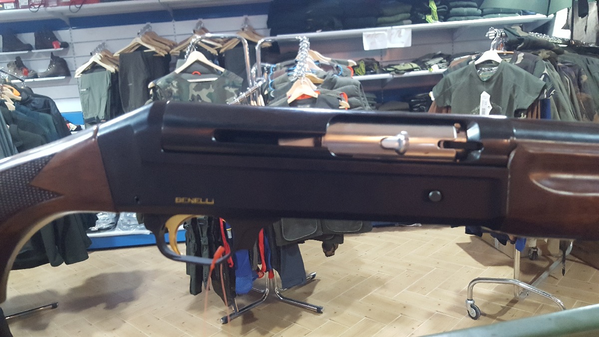 Benelli superligera